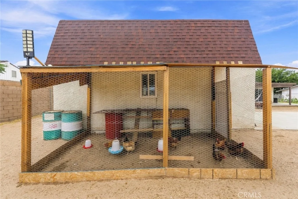 Photo of 18696 Juniper
