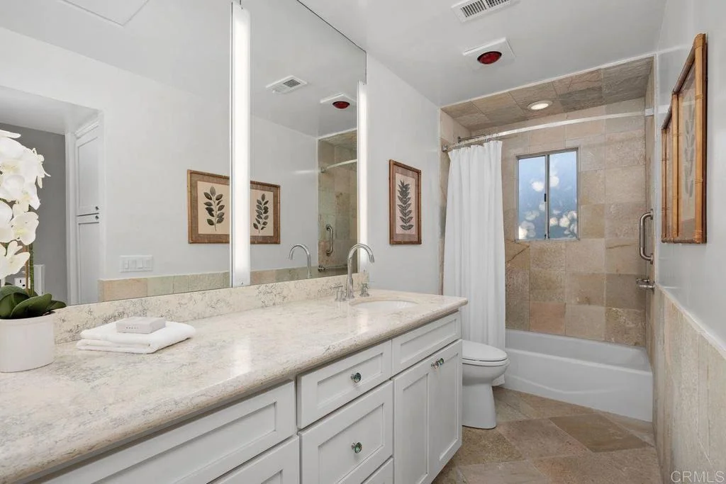Photo of 7020 Lantana