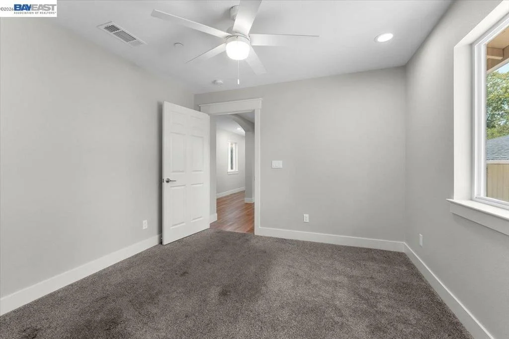Photo of 2584 Reservoir Ln