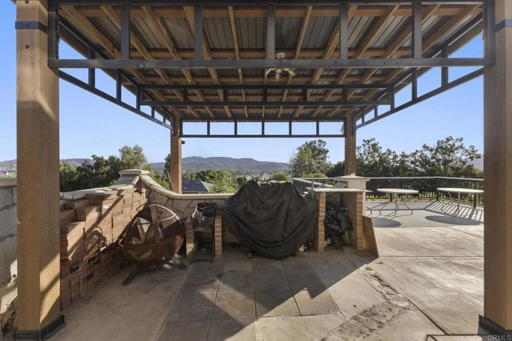 Photo of 12221 12223 Rockstream Road