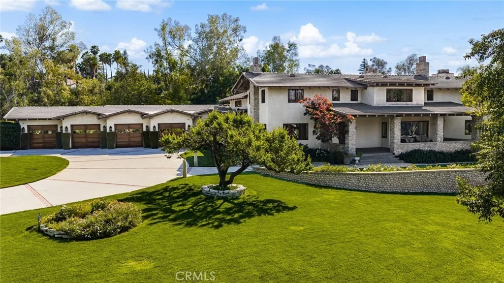 Photo of 1688 Dwight