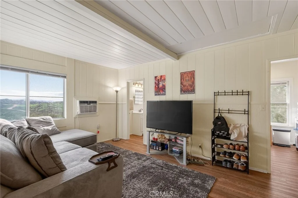 Photo of 20682 Hill Top Drive