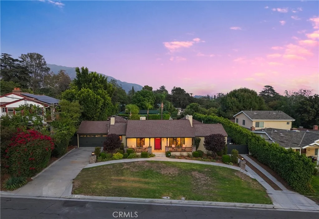 Photo of 302 Highland Place