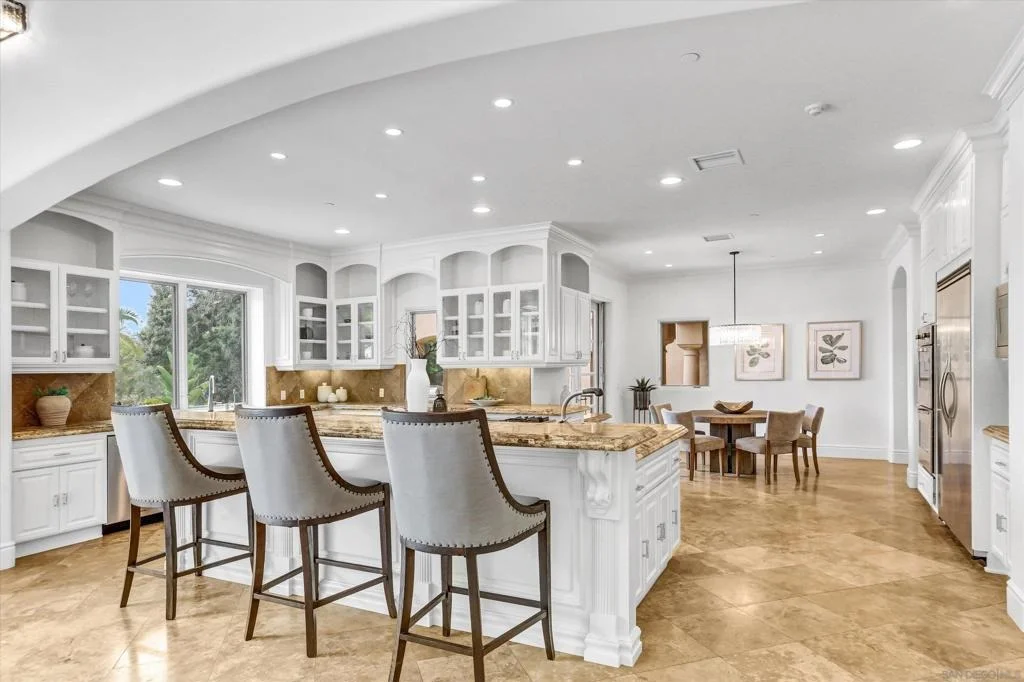 Photo of 6102 Avenida Alteras