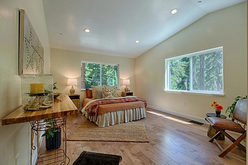 Photo of 341 Lake Drive