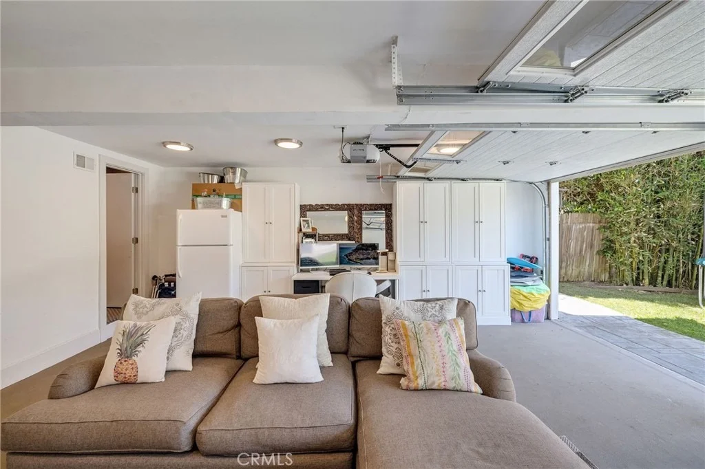 Photo of 1733 Addison Road