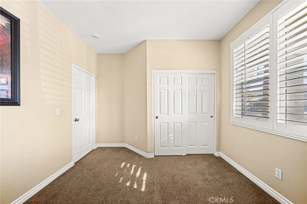 Photo of 11002 Persimmon