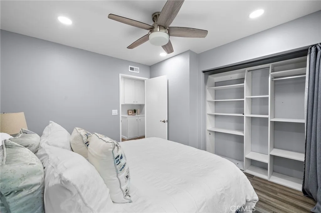 Photo of 16303 Mount Islip Circle