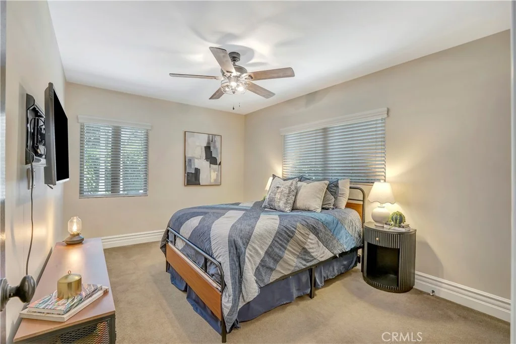 Photo of 10305 Newcomb