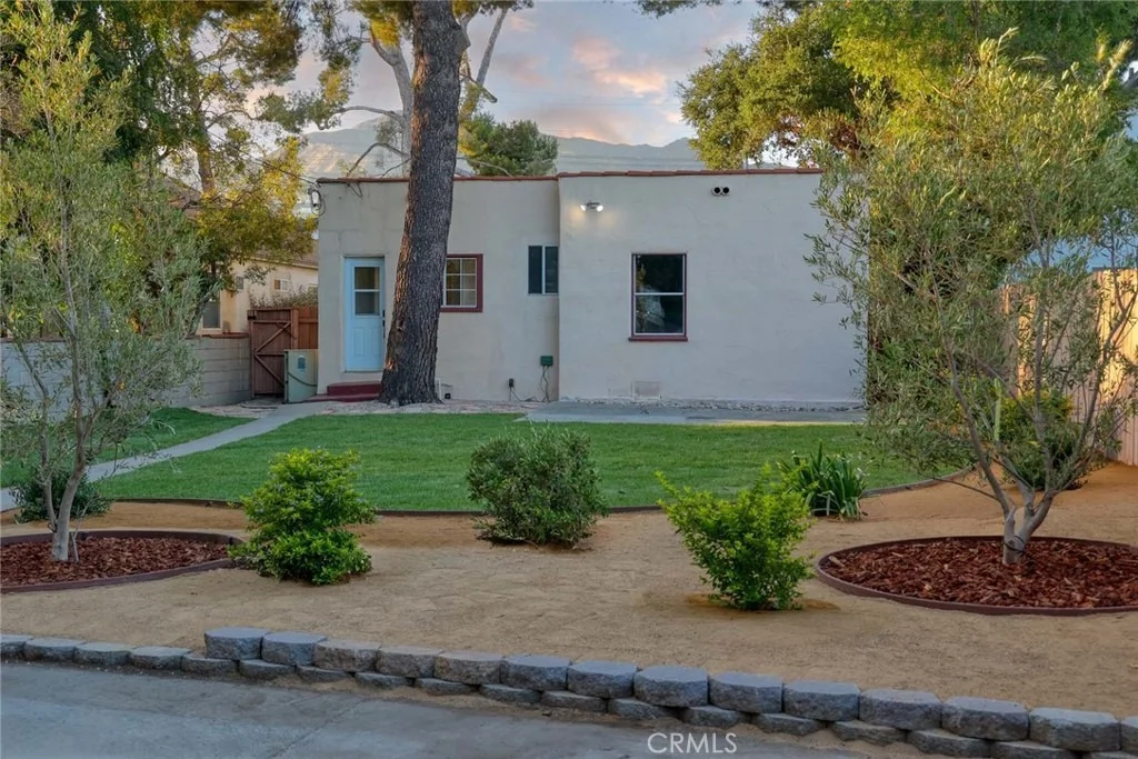 Photo of 822 Monterey