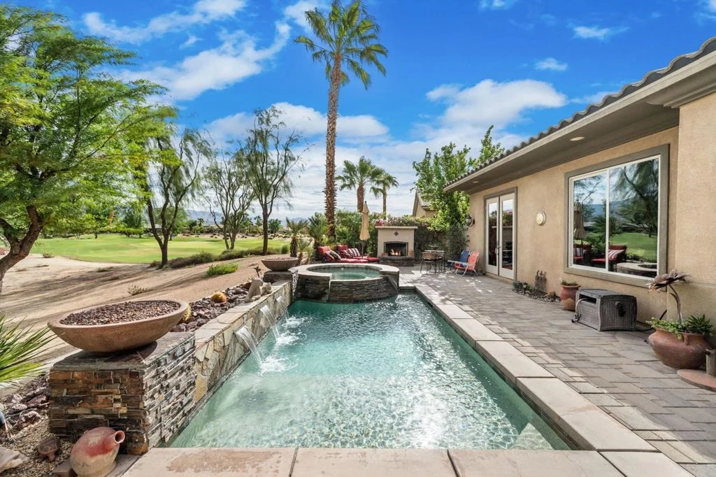 Photo of 81194 Avenida Colonias