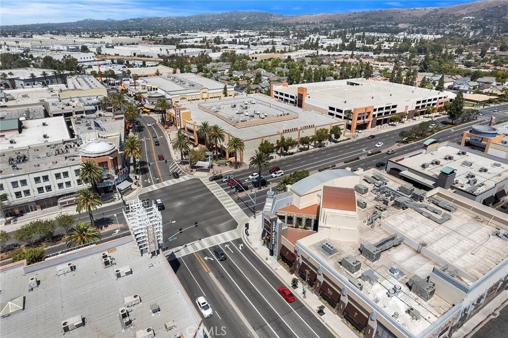 Photo of Unit 43 at 600 N Brea Boulevard