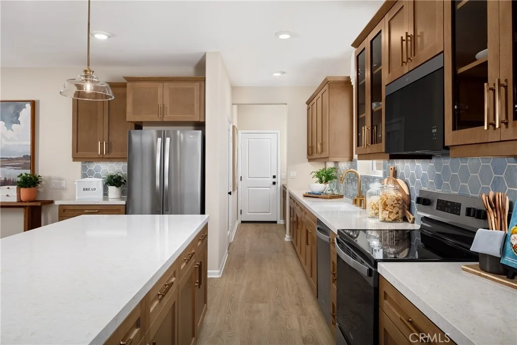 Photo of 8394 Tamarack Street