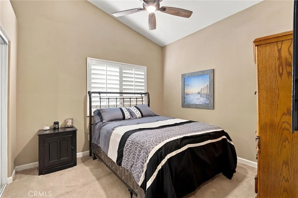 Photo of 33593 Pecan