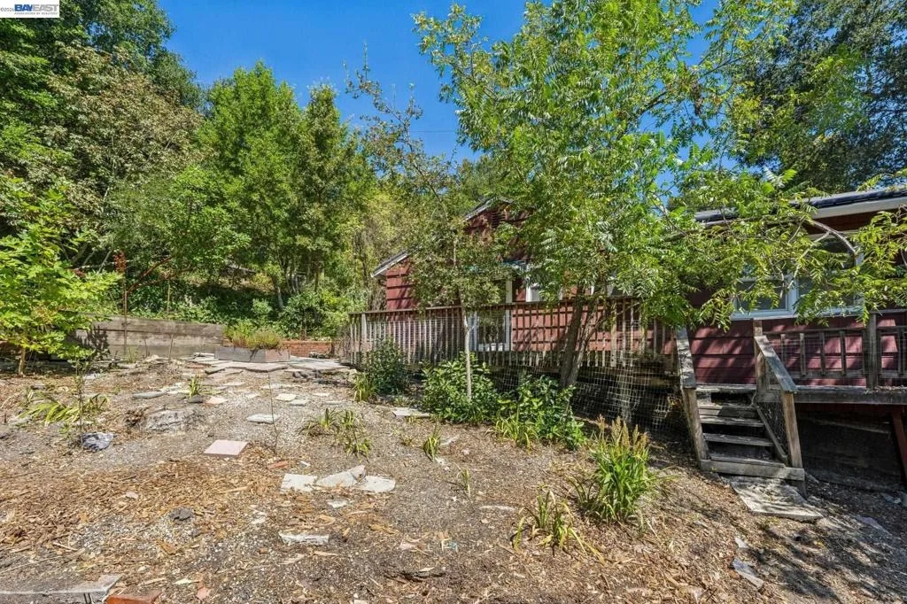 Photo of 21 MONTE VISTA ROAD