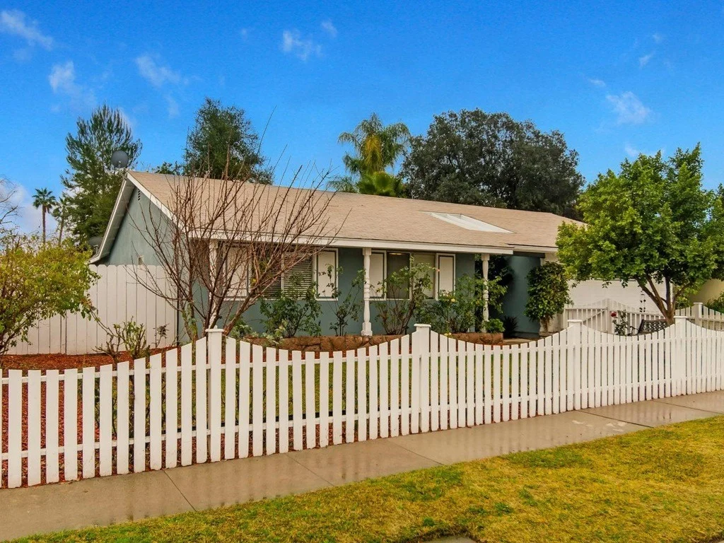 Photo of 1839 Kingston Drive