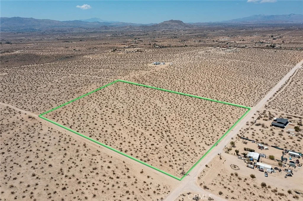 Photo of 63635 La Brisa Drive