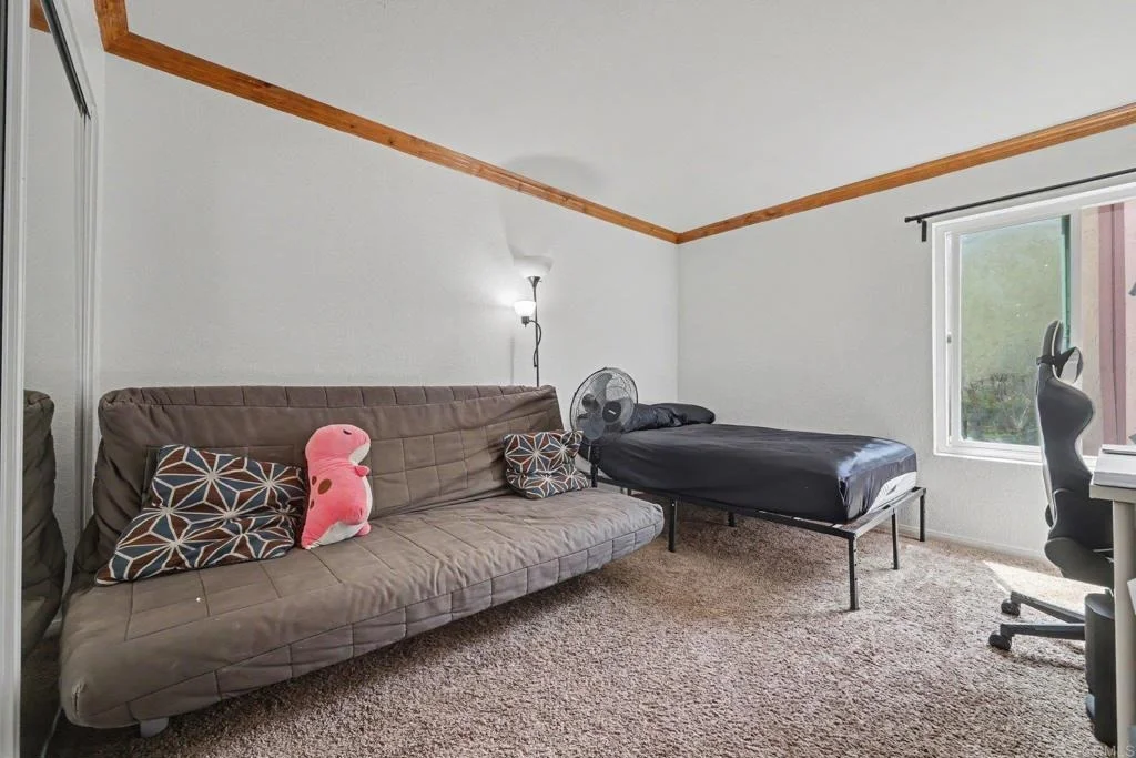 Photo of Unit 161 at 615 Fredricks Avenue