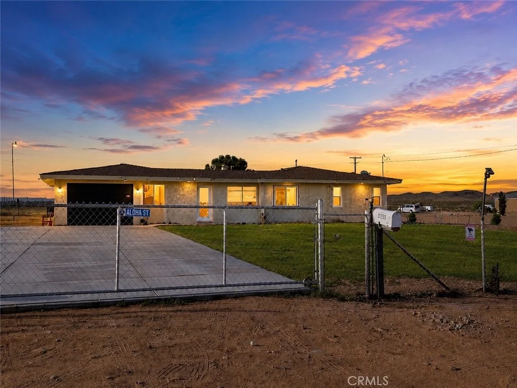 Photo of 30630 Mojave