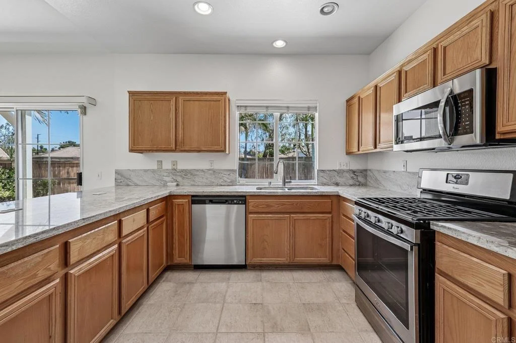 Photo of 915 Applewilde Drive