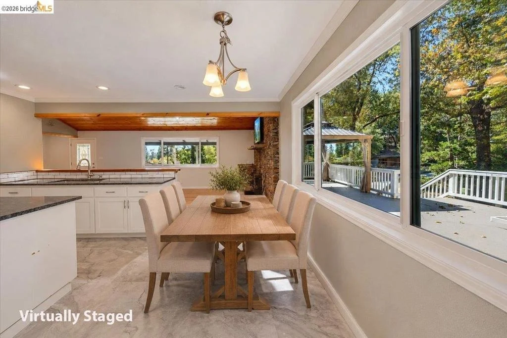 Photo of 5827 Lookout Ct
