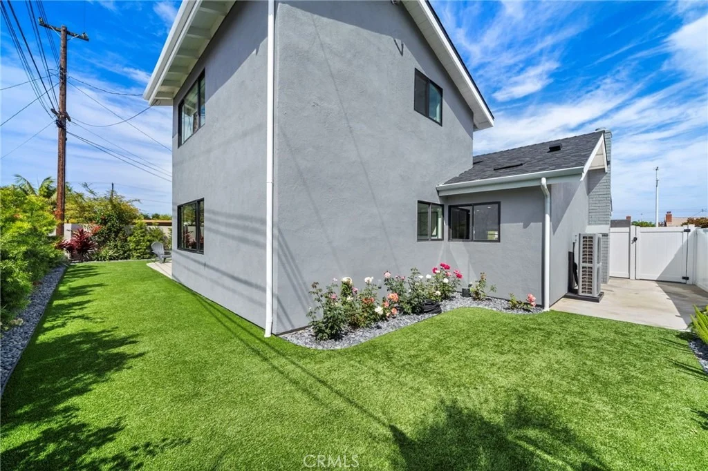 Photo of 17551 Griffith