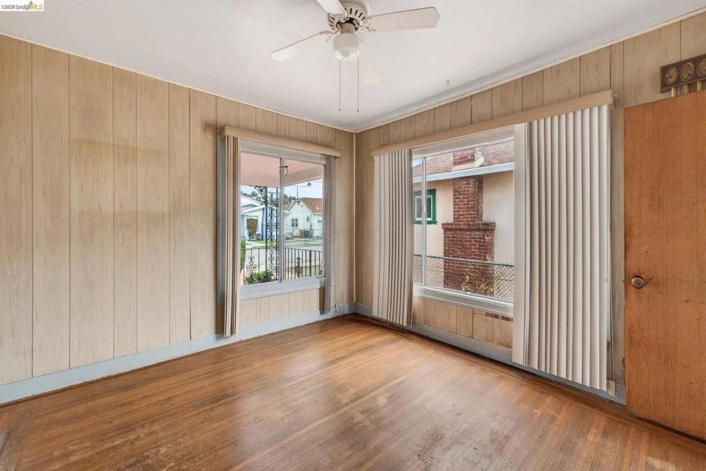 Photo of 8115 Iris St