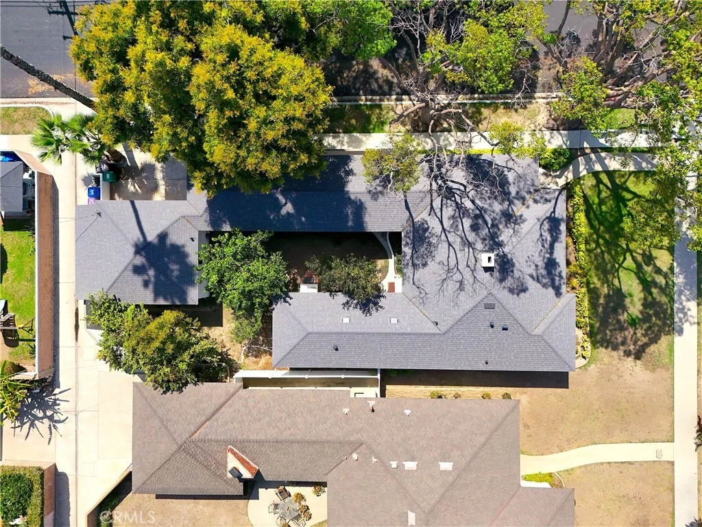 Photo of 2700 Eucalyptus Avenue
