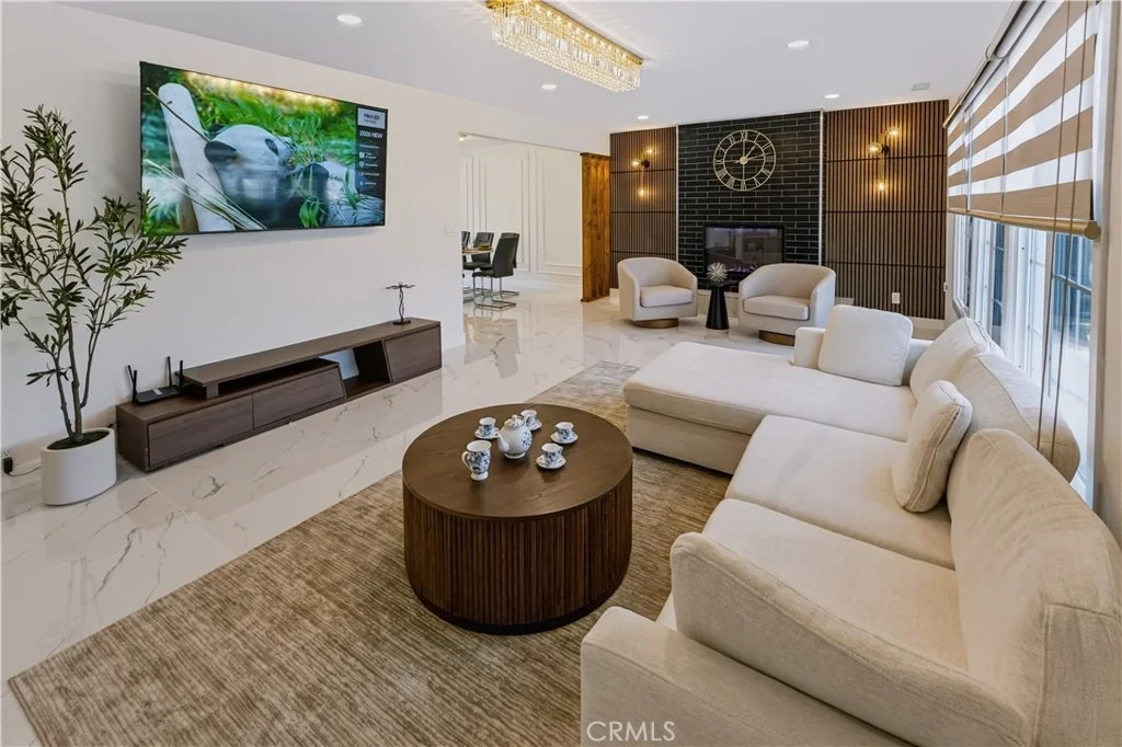 Photo of 11432 Pollard