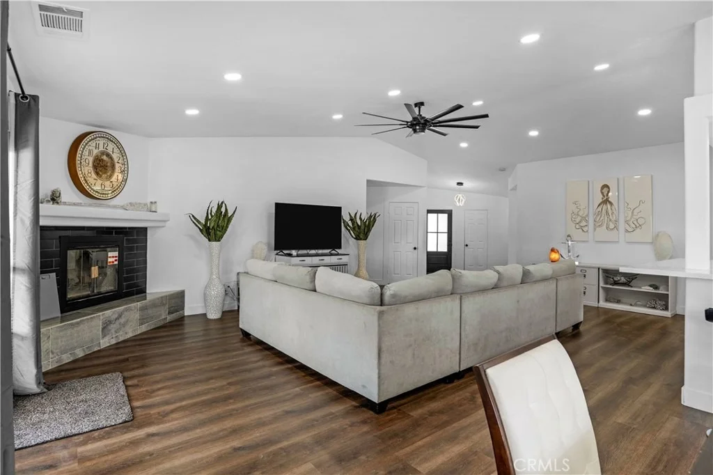 Photo of 30446 South Fork Drive