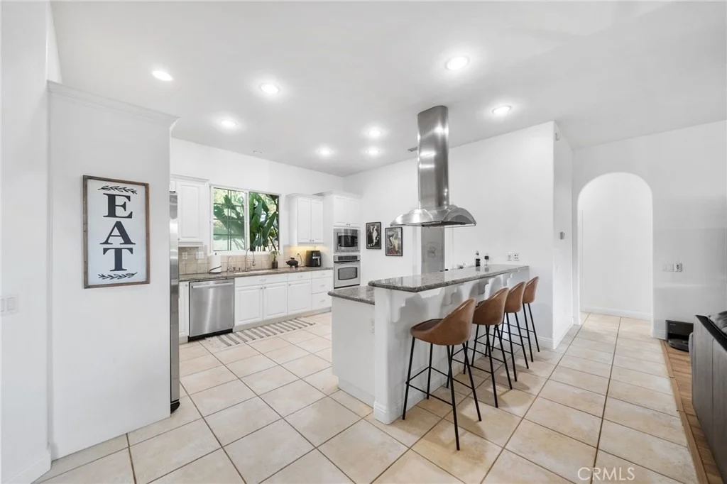 Photo of 39099 Calle Jojoba
