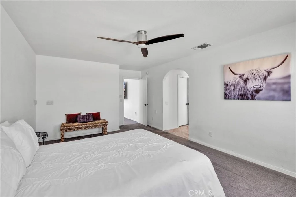 Photo of 6177 Mandarin Road