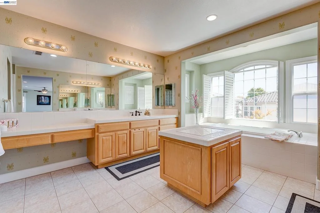 Photo of 4951 GRAYHAWK CT