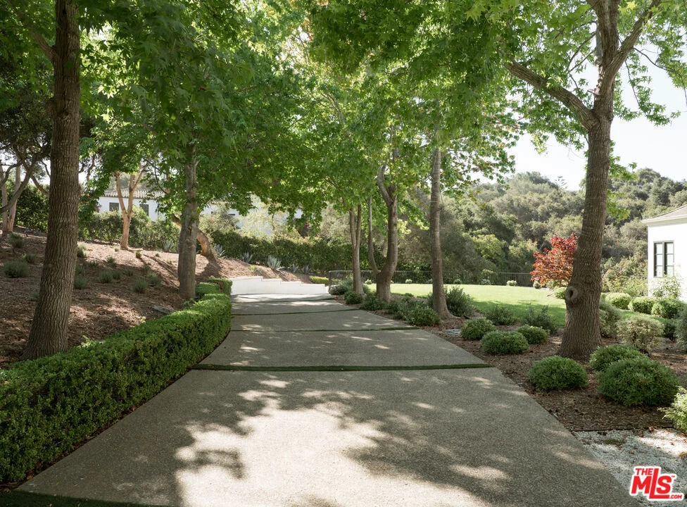 Photo of 1925 Jelinda Drive