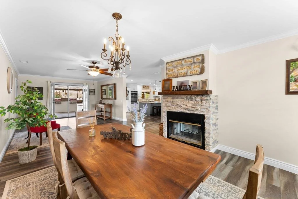 Photo of 37200 Mesa Rd