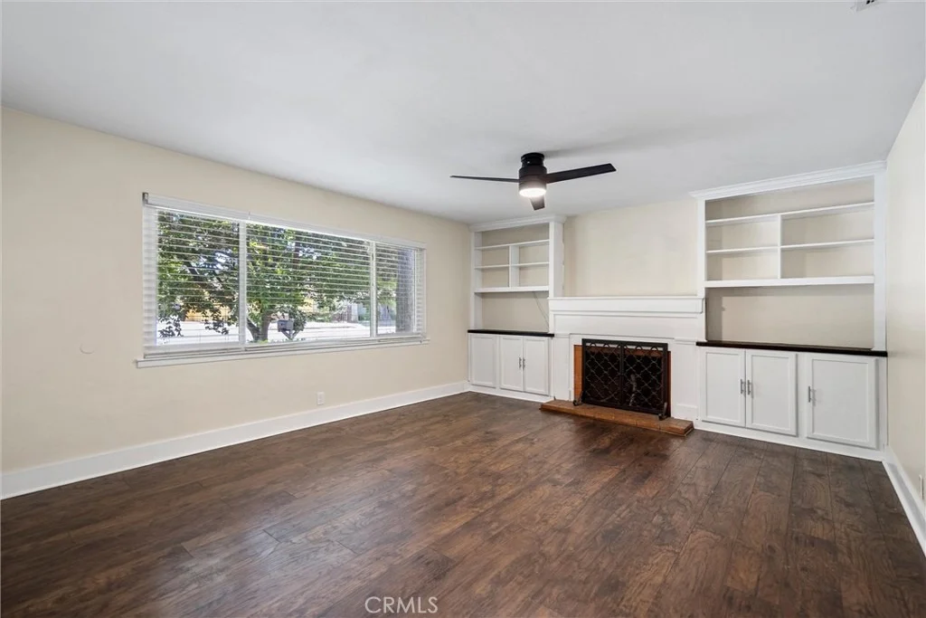 Photo of 598 East Avenue