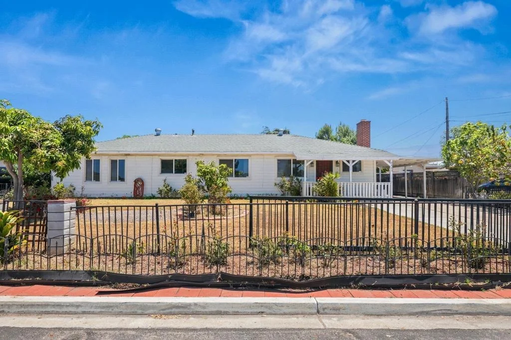 Photo of 2463 Hardy