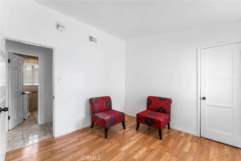 Photo of 7431 Vanalden