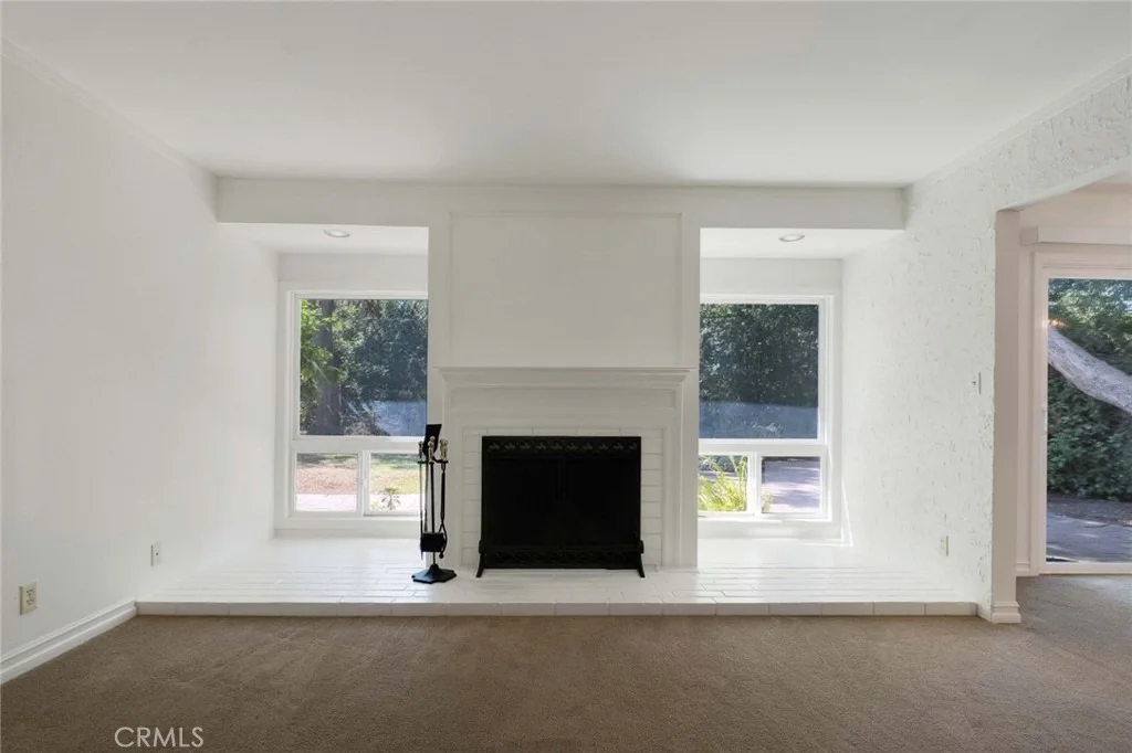 Photo of 2574 Sirius Street
