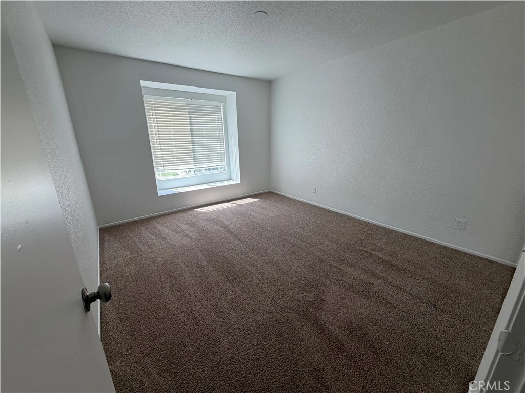 Photo of 38646 Annette Avenue