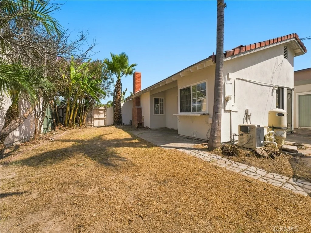 Photo of 330 W Devonshire Drive