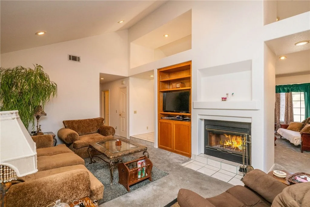 Photo of 24380 Paseo Arroyo