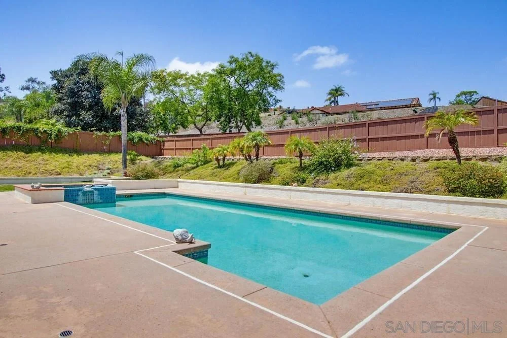 Photo of 2071 Winamar