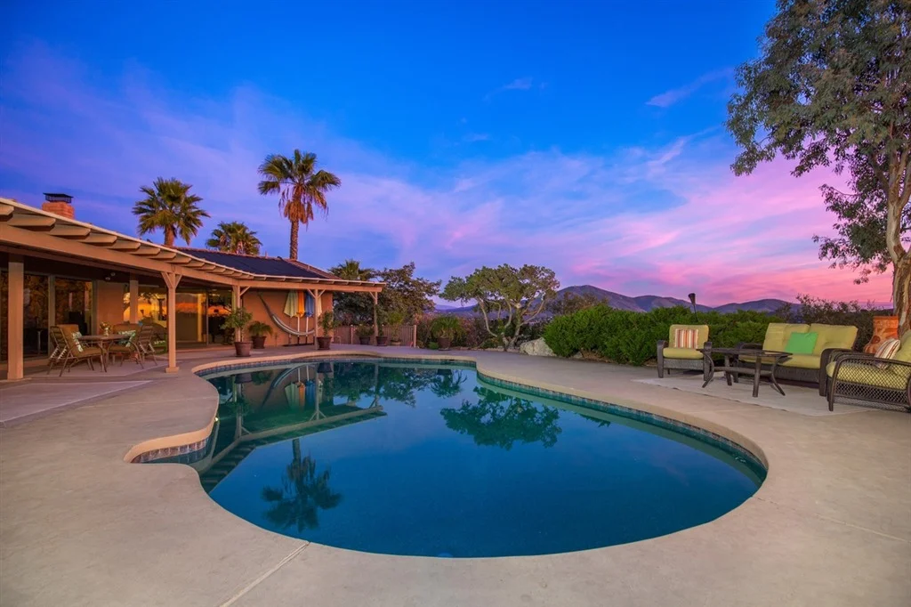 Photo of 4333 MOUNT HELIX HIGHLANDS DR.