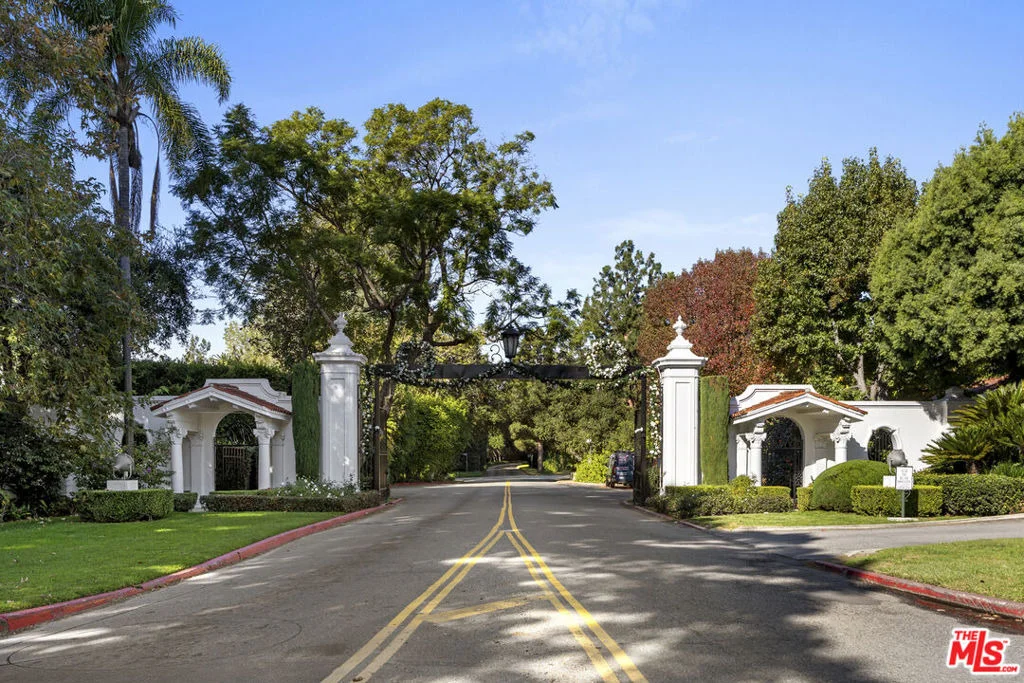 Photo of 501 St Cloud Road