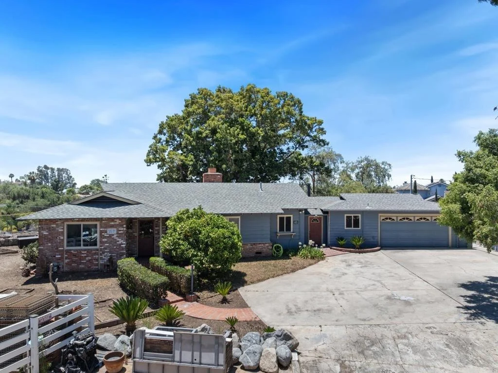 Photo of 673 Monterey Lane
