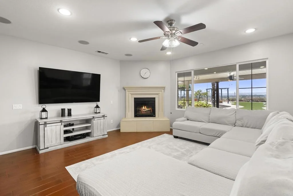 Photo of 33896 Galleron Street