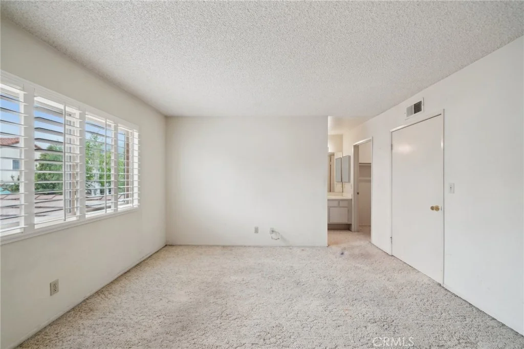 Photo of 2279 Wisteria Avenue