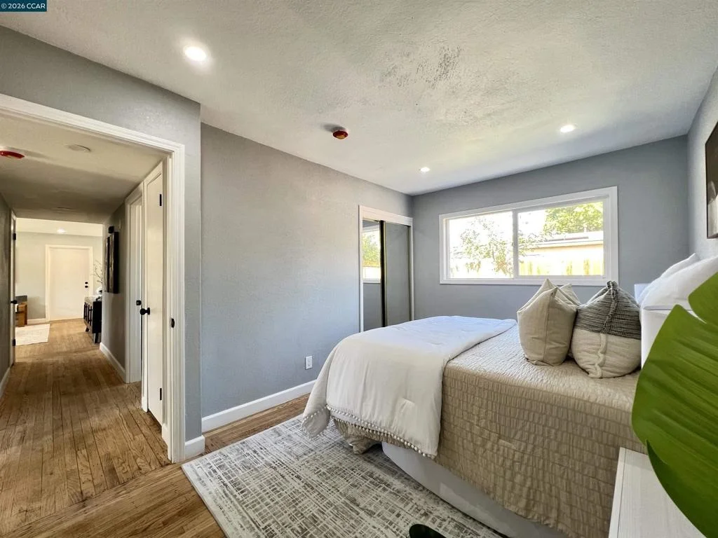 Photo of 1192 Aspen Dr