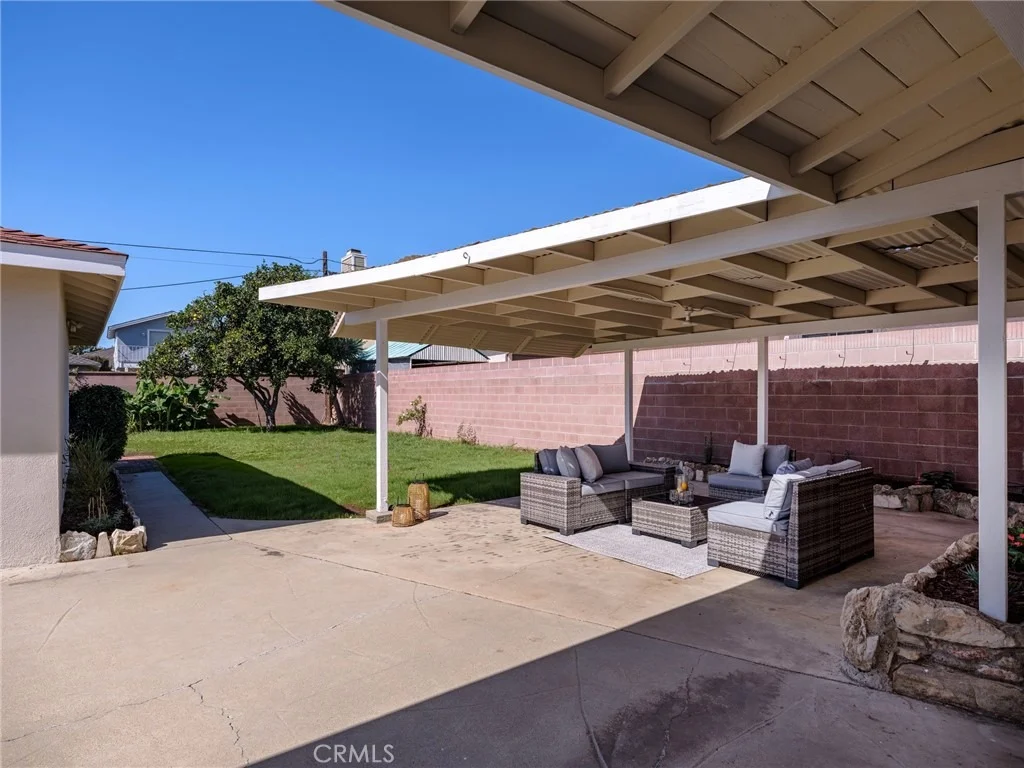 Photo of 1731 Iris Avenue